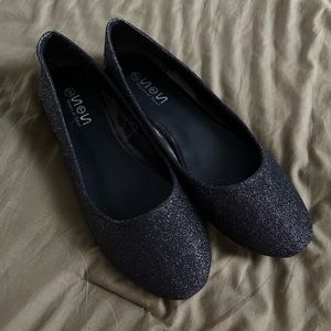Black glitter flats